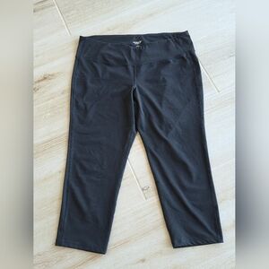 Old Navy Black Active Capri Leggings with High Waist Size XL